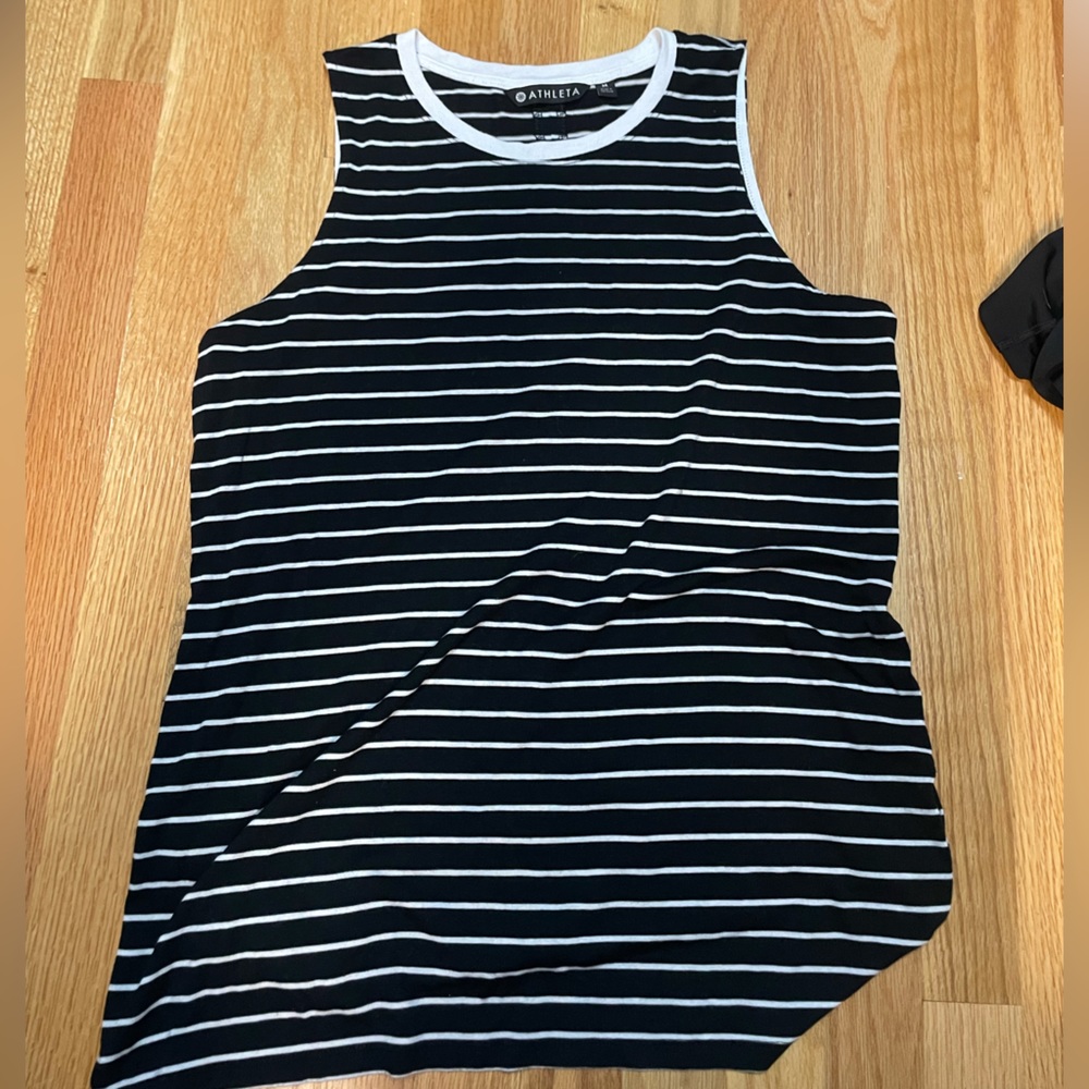 Athleta Tank Top Black and White Striped Size M